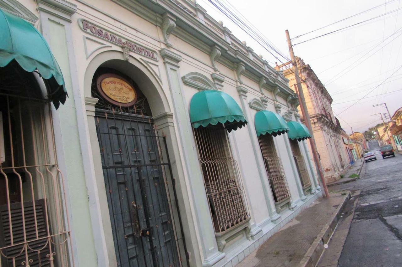 Hostal Velvet Plaza Santa Ana Exterior photo